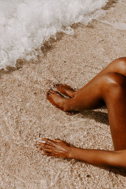 tan lines